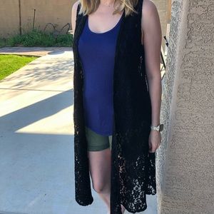 Lastchance!Closet clearout!!Blacklace longlinevest